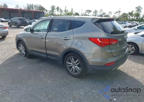 2013 Hyundai Santa Fe Sport 2.0T z USA, uszkodzony, nr VIN 5XYZW3LA0DG055382
